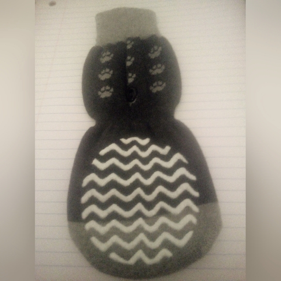 Anti- Slip socks NWOT - Picture 5 of 5